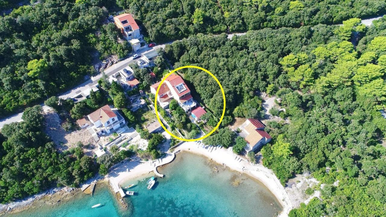 Apartments Villa Cebalo-Korcula Zrnovo 객실 사진